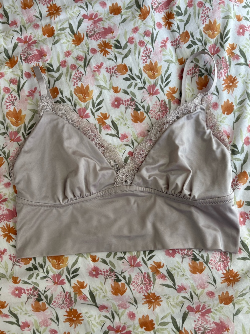 Abercrombie & Fitch Soft Satin Bralette Lace Size Large